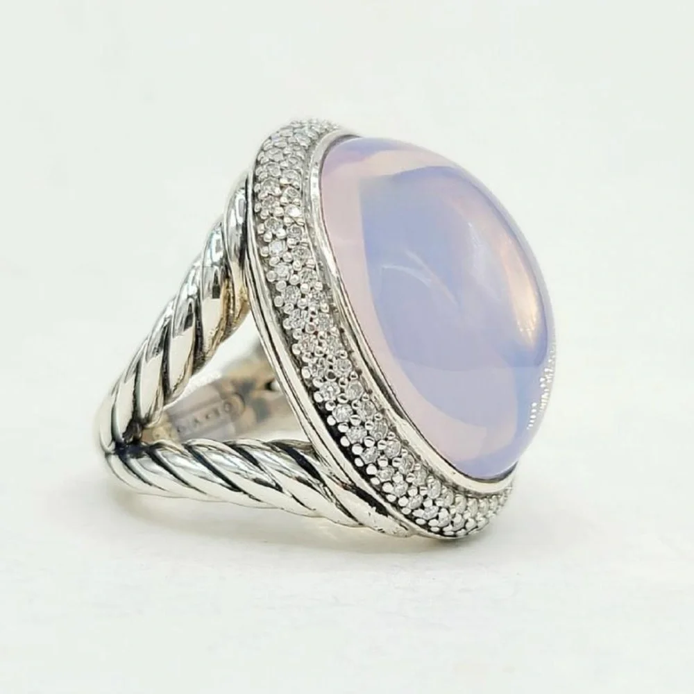 David Yurman Signature Oval Ring With Lavender Moonstone And Diamonds - Picture 2 of 15